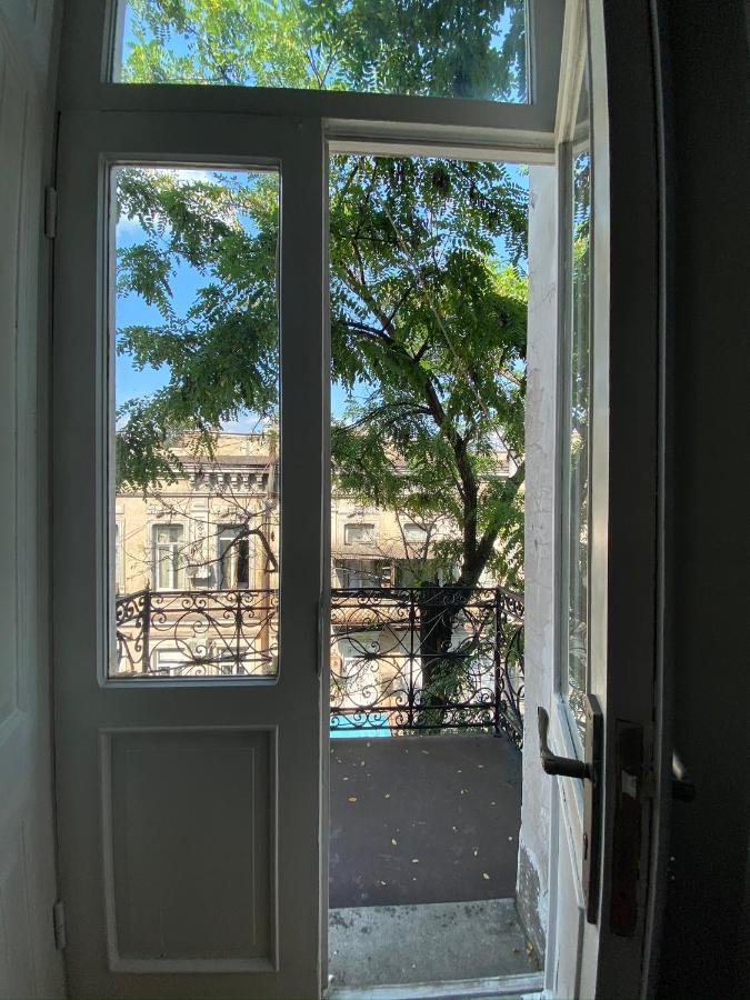 Red Door Apartment Tbilisi Exterior foto